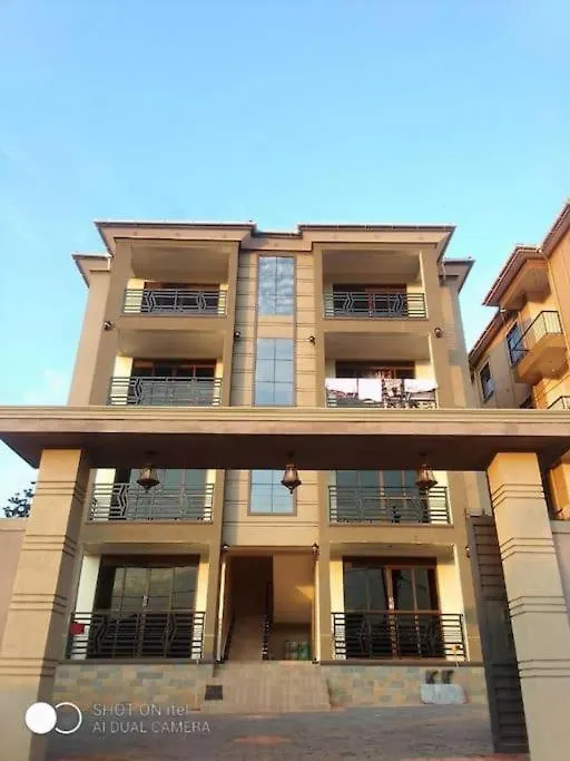 Chayil Courts Bahai Kampala Apartamento
